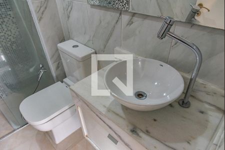 Apartamento para alugar com 72m², 3 quartos e 1 vaga Apartamento para alugar com 72m², 3 quartos e 1 vagaBanheiro