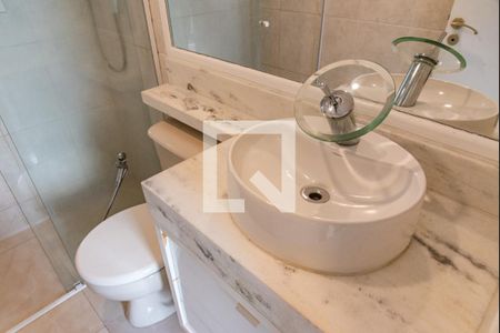 Apartamento para alugar com 72m², 3 quartos e 1 vaga Apartamento para alugar com 72m², 3 quartos e 1 vagaBanheiro da suíte