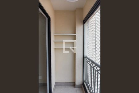 Apartamento para alugar com 72m², 3 quartos e 1 vaga Apartamento para alugar com 72m², 3 quartos e 1 vagaVaranda