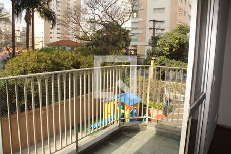Sacada de apartamento à venda com 4 quartos, 170m² em Pompeia, São Paulo