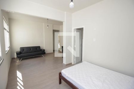Sala/Quarto de kitnet/studio para alugar com 1 quarto, 34m² em Centro, Rio de Janeiro