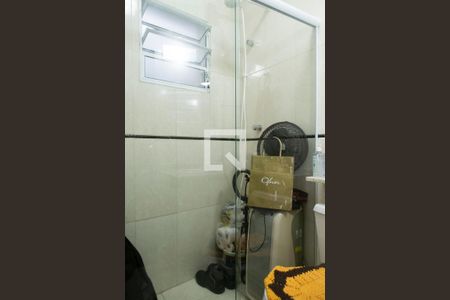 Casa de condomínio à venda com 160m², 3 quartos e 2 vagasBanheiro Quarto 1