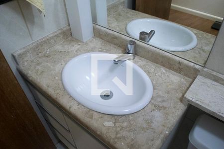 Casa de condomínio à venda com 160m², 3 quartos e 2 vagasBanheiro Quarto 3