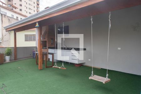 Casa de condomínio à venda com 160m², 3 quartos e 2 vagasVaranda