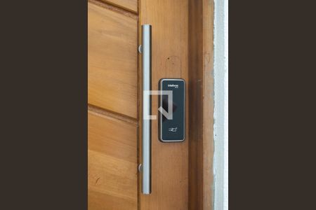 Casa de condomínio à venda com 160m², 3 quartos e 2 vagasEntrada