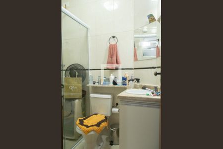 Casa de condomínio à venda com 160m², 3 quartos e 2 vagasBanheiro Quarto 1