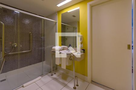 Banheiro de kitnet/studio à venda com 1 quarto, 25m² em Liberdade, Belo Horizonte