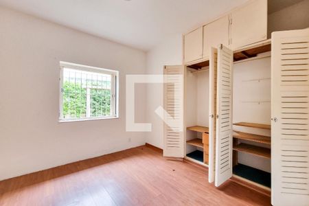 Casa para alugar com 300m², 3 quartos e 2 vagasQuarto 2