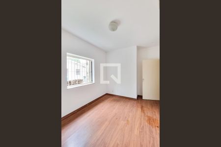 Casa para alugar com 300m², 3 quartos e 2 vagasQuarto 1