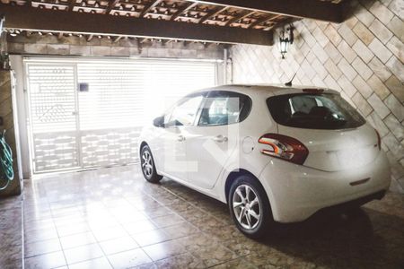 Casa à venda com 230m², 4 quartos e 2 vagasGaragem