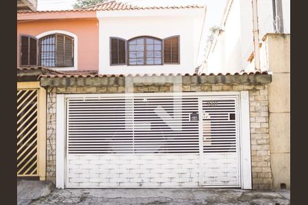 Casa à venda com 230m², 4 quartos e 2 vagasFachada