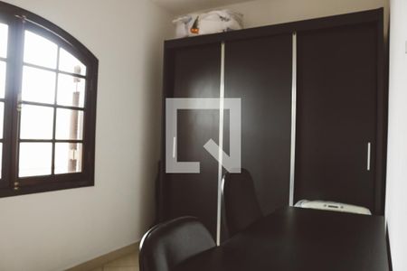 Casa à venda com 230m², 4 quartos e 2 vagasQuarto 3