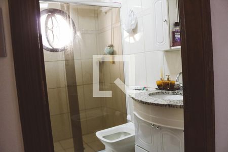 Banheiro da Suíte de casa à venda com 4 quartos, 230m² em Vila Nova Mazzei, São Paulo