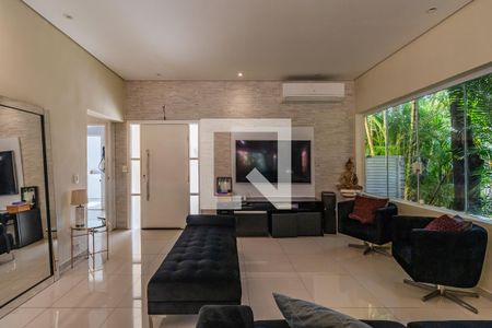 Sala de casa de condomínio à venda com 2 quartos, 258m² em Alphaville, Santana de Parnaíba