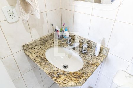 Apartamento à venda com 80m², 3 quartos e 2 vagasBanheiro da Suíte 