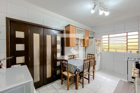 Casa à venda com 116m², 4 quartos e 2 vagasCozinha