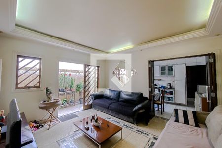 Sala de casa à venda com 4 quartos, 116m² em Alto da Mooca, São Paulo