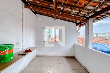 Casa à venda com 116m², 4 quartos e 2 vagasVaranda