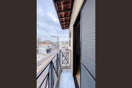 Casa à venda com 116m², 4 quartos e 2 vagasQuarto 4 - Varanda