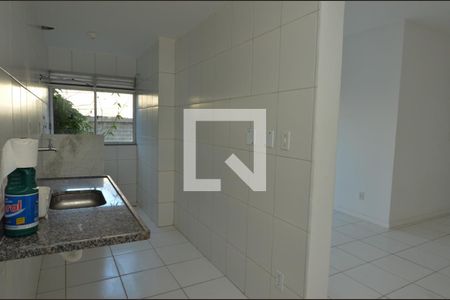 Apartamento à venda com 100m², 2 quartos e 2 vagas Apartamento à venda com 100m², 2 quartos e 2 vagasCozinha