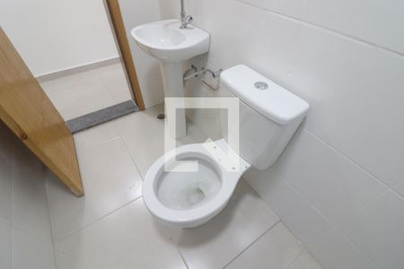 Banheiro  de apartamento para alugar com 1 quarto, 35m² em Mandaqui, São Paulo