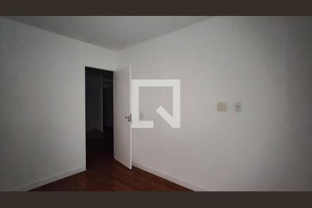 Quarto de apartamento para alugar com 2 quartos, 49m² em Jardim Íris, São Paulo