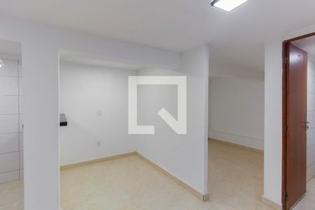 Sala/Cozinha de casa à venda com 1 quarto, 15m² em Vila Fátima, São Paulo