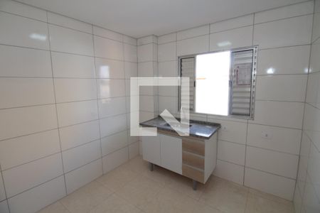 Cozinha de casa para alugar com 1 quarto, 40m² em Vila Fátima, São Paulo