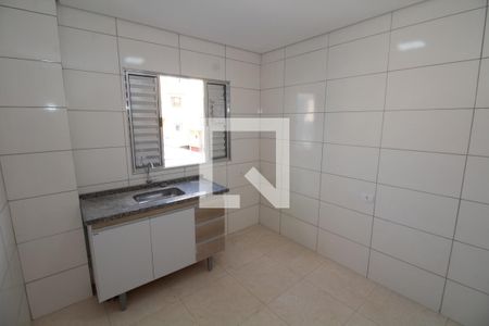 Cozinha de casa para alugar com 1 quarto, 40m² em Vila Fátima, São Paulo