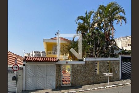 Casa à venda com 4 quartos, 300m² em Vila Monumento, São Paulo