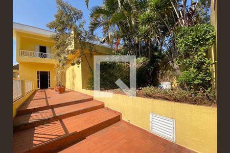 Casa à venda com 4 quartos, 300m² em Vila Monumento, São Paulo