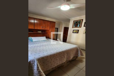 Casa à venda com 230m², 3 quartos e 2 vagas