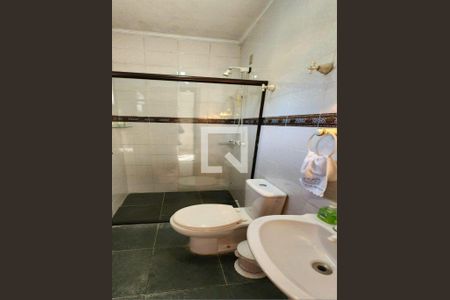 Casa à venda com 230m², 3 quartos e 2 vagas