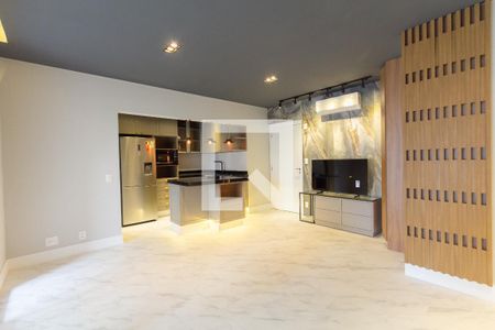 Apartamento à venda com 3 quartos, 77m² em Indianópolis, São Paulo