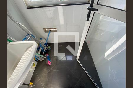 Apartamento para alugar com 58m², 3 quartos e 1 vagaÁrea de Serviço