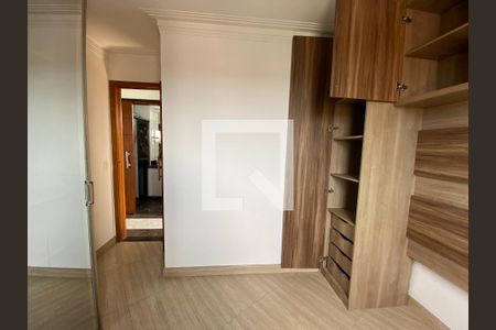 Apartamento para alugar com 58m², 3 quartos e 1 vagaQuarto 2