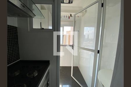 Apartamento para alugar com 58m², 3 quartos e 1 vagaÁrea de Serviço