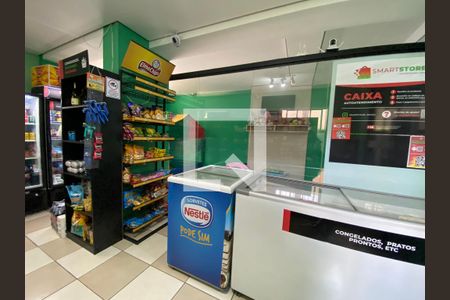 Apartamento para alugar com 58m², 3 quartos e 1 vagaMercado do Condomínio