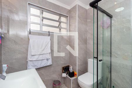 Apartamento à venda com 82m², 2 quartos e 1 vaga Apartamento à venda com 82m², 2 quartos e 1 vagaBanheiro