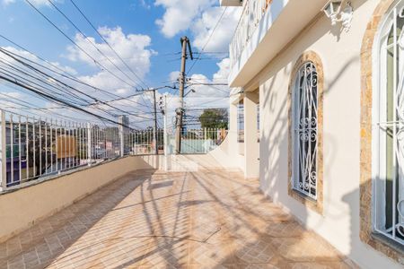 Casa à venda com 250m², 3 quartos e 3 vagasQuintal