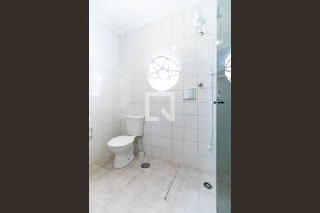 Casa à venda com 250m², 3 quartos e 3 vagasBanheiro da Suíte 2