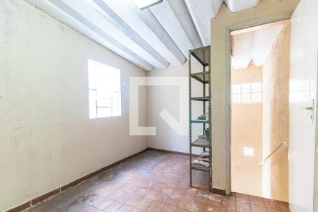 Casa à venda com 250m², 3 quartos e 3 vagasQuarto de Serviço