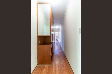 Casa à venda com 250m², 3 quartos e 3 vagasCorredor dos Quartos