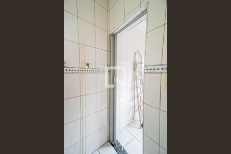 Casa à venda com 125m², 1 quarto e 2 vagas Casa à venda com 125m², 1 quarto e 2 vagasBanheiro