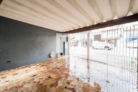 Casa à venda com 125m², 1 quarto e 2 vagas Casa à venda com 125m², 1 quarto e 2 vagasGaragem