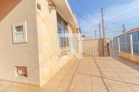 Casa à venda com 138m², 2 quartos e 3 vagasGaragem