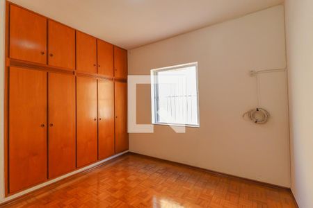 Casa à venda com 138m², 2 quartos e 3 vagasQuarto 2
