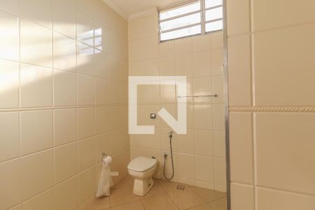 Casa à venda com 138m², 2 quartos e 3 vagasBanheiro