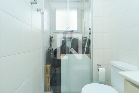 Apartamento à venda com 143m², 3 quartos e 2 vagas Apartamento à venda com 143m², 3 quartos e 2 vagasBanheiro da Suíte 1