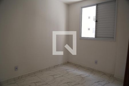 Quarto 1 de apartamento para alugar com 2 quartos, 43m² em Jardim Íris, São Paulo